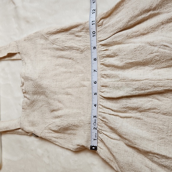 STORIA Tan Linen, Jumper / Romper Open Back Tie Up, Mini Shorts & Ruffle Pattern - Picture 7 of 11